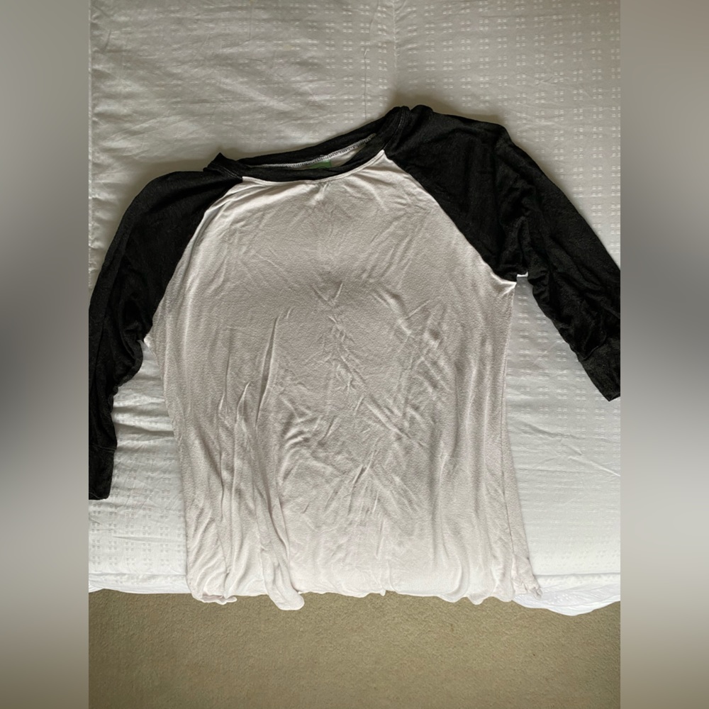 Honeydew baseball tee